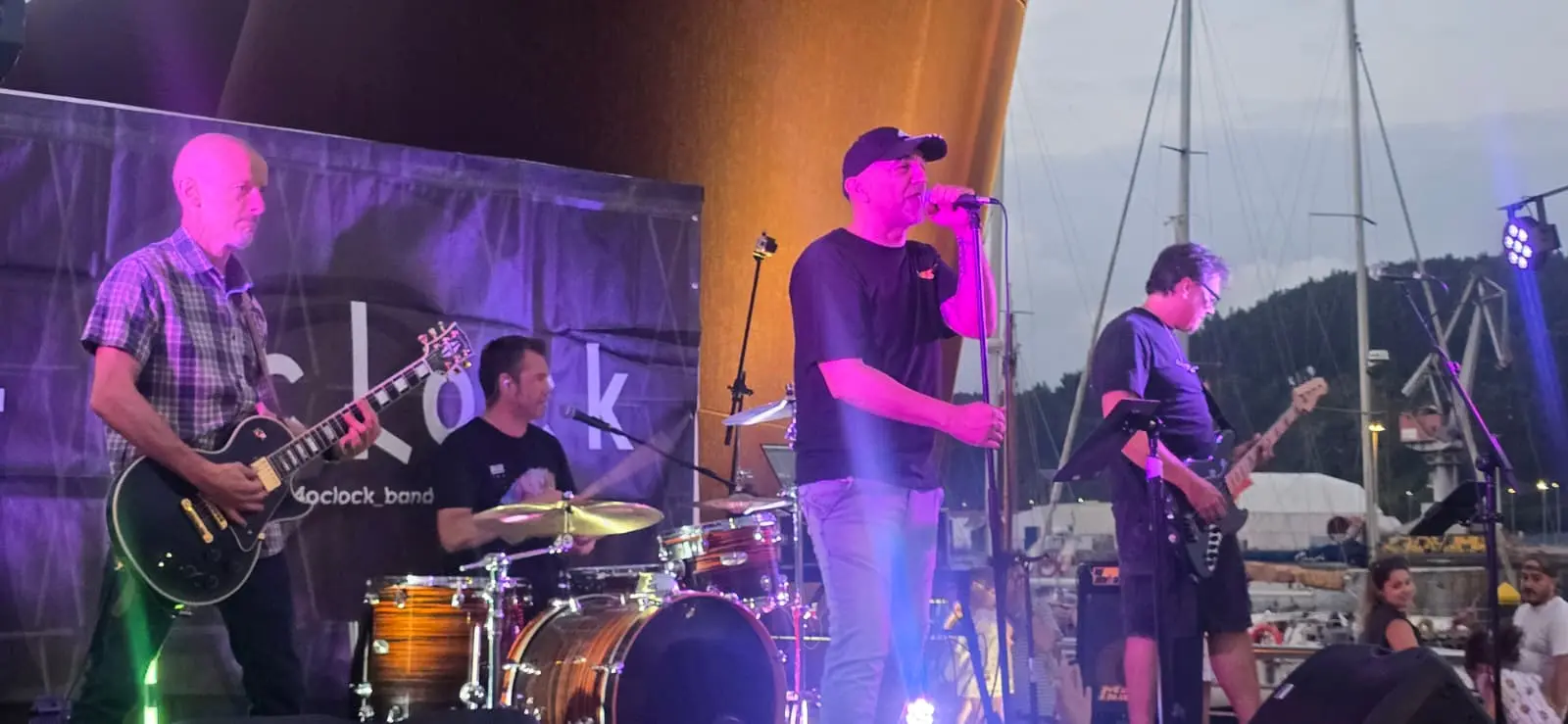4 O´clock Band