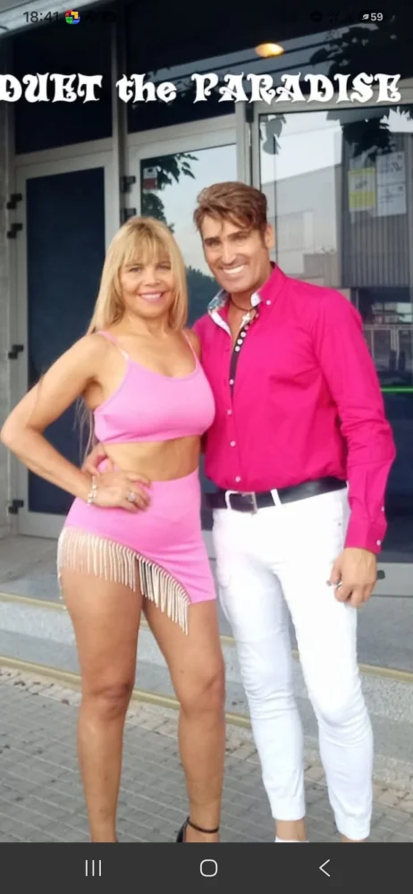 somos un dúo de cantantes,con amplia experiencia en orquestas cantamos donde sea