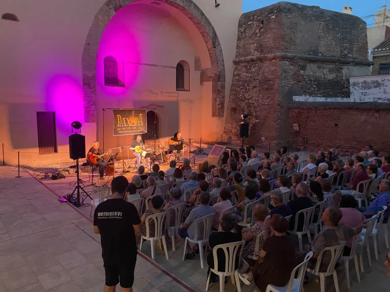 Concierto en el Patio de Armas de la Iglesia Mayor de la Encarnación en Motril (Granada)el 11/7/26