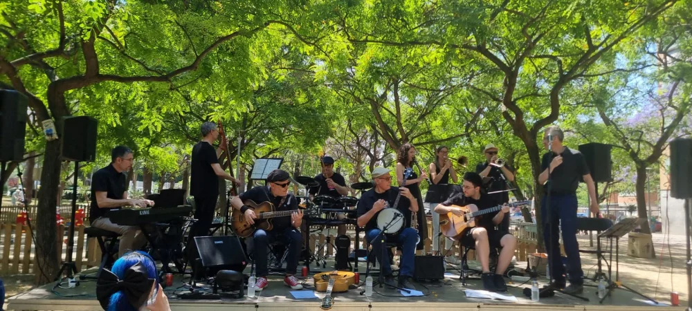 DIORAMA JAZZ BAND - Swing jazz