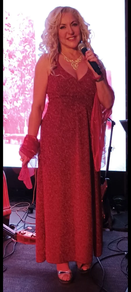 Marga Millán, cantante profesional, productora e  intérprete del "DiVA'S JAZZ & SOUL".