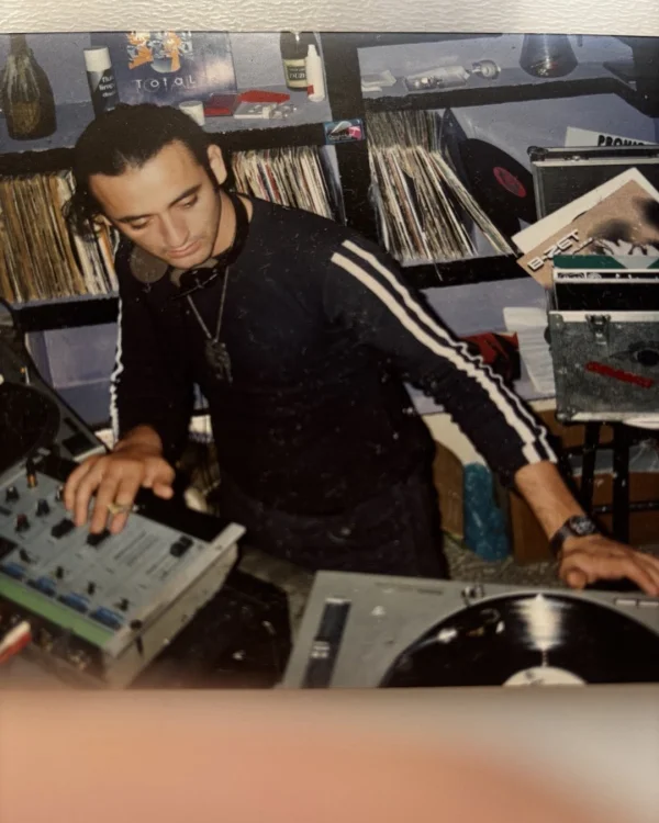 Imagen de dj para fiesta y boda