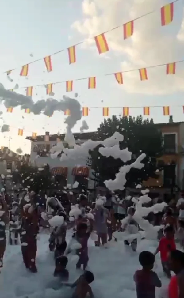 Cañon de espuma para fiestas.