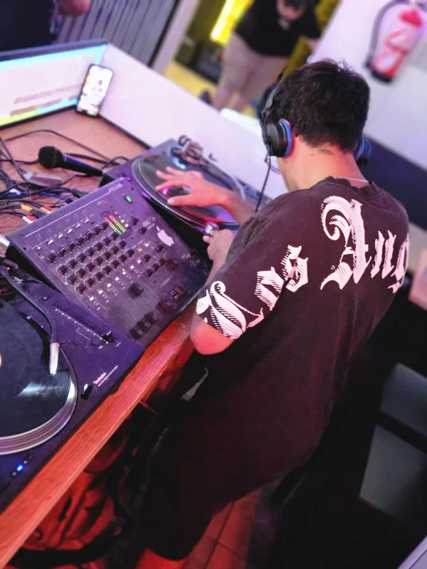 DJMrA