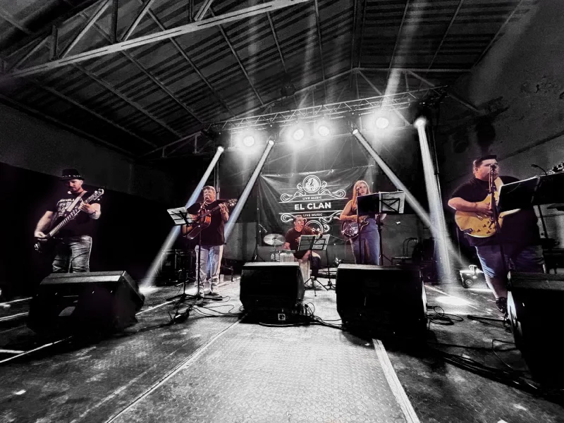 El Clan Live Music