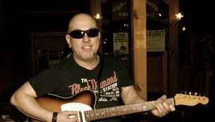 FRAN DESBANDADO Y LA ROCK AND ROLL BAND