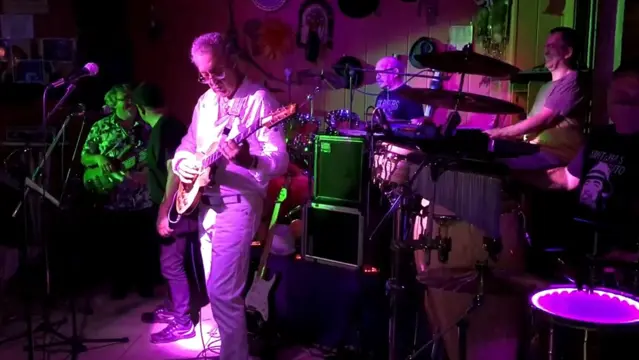 Imagen de Jesús Gascón Santana Tribute Band