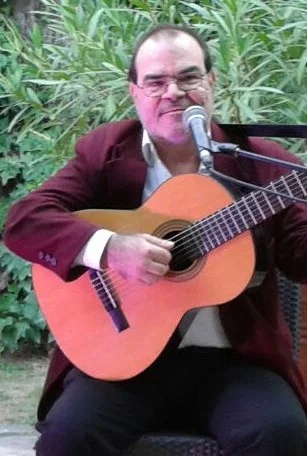 MUSICA EN VIU, GUITARRA,, TECLAT I VEU