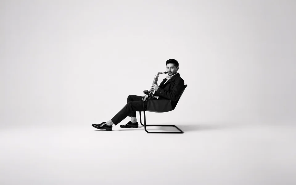 Luciocarosaxplayer portrait 3