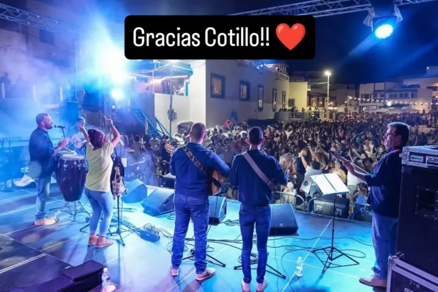 En las fiestas patronales de El Cotillo