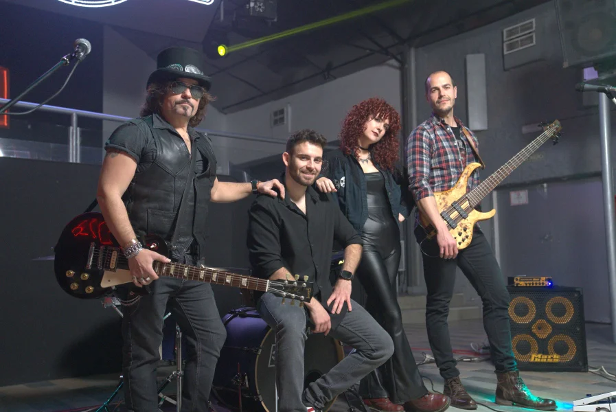 Imagen de PerVersiones Cover Band