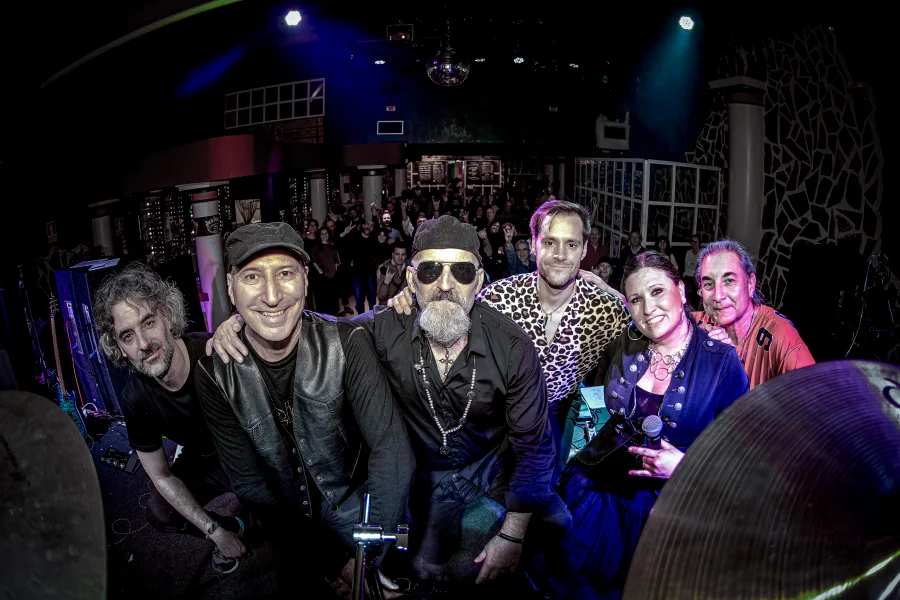 TAMBU - TOTO experience tributo formación